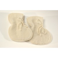 Пинетки из шерсти мериноса Lana Care Белые